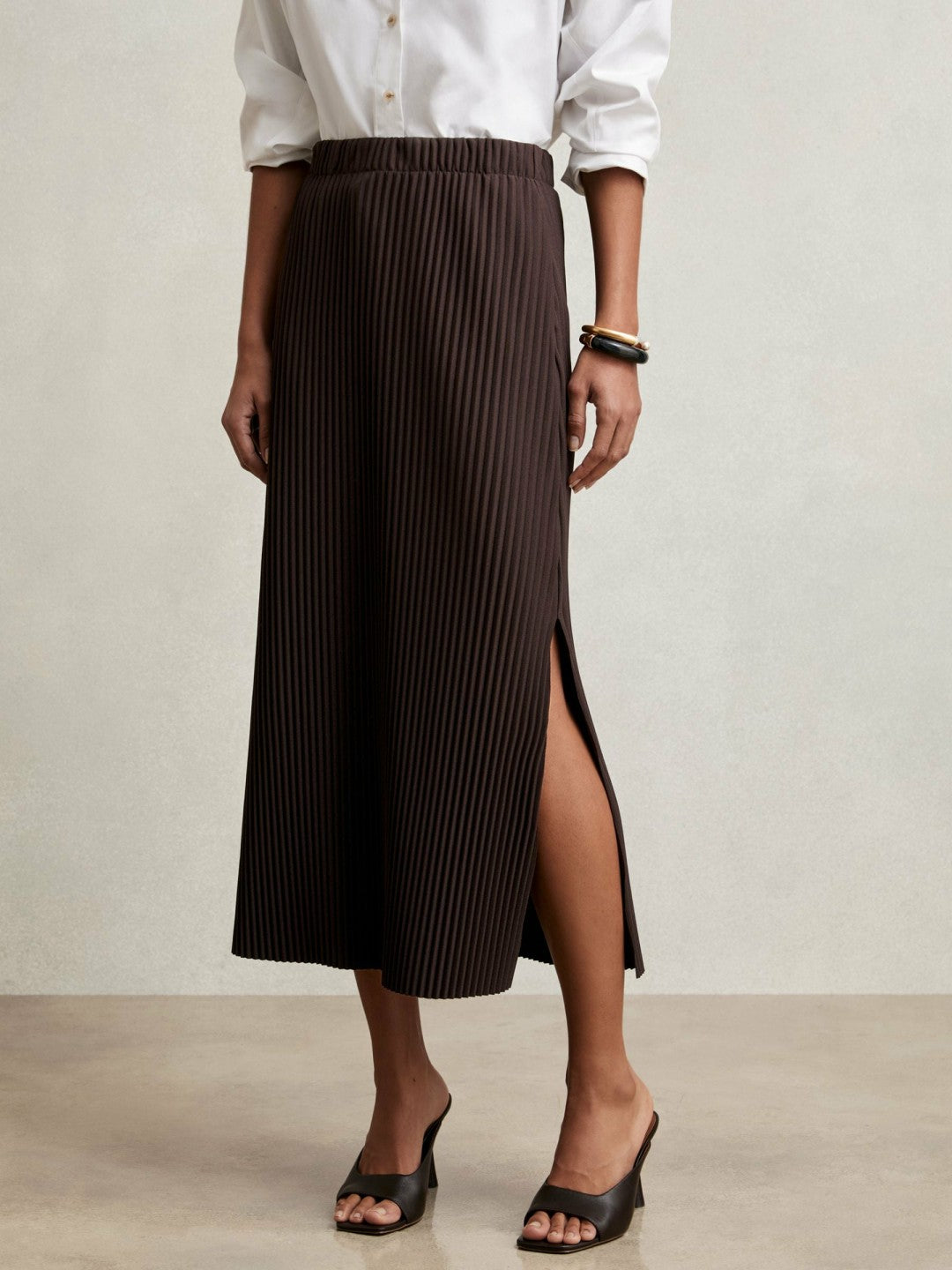 Reiss Pleated Jersey Midi Skirt in Burgundy