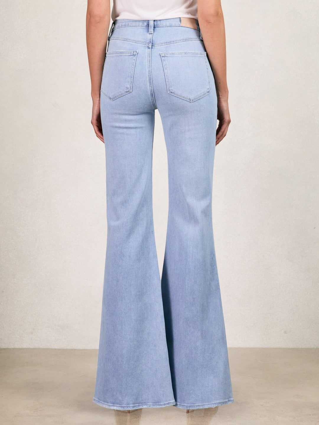 Reiss Paige Shorts in Light Blue