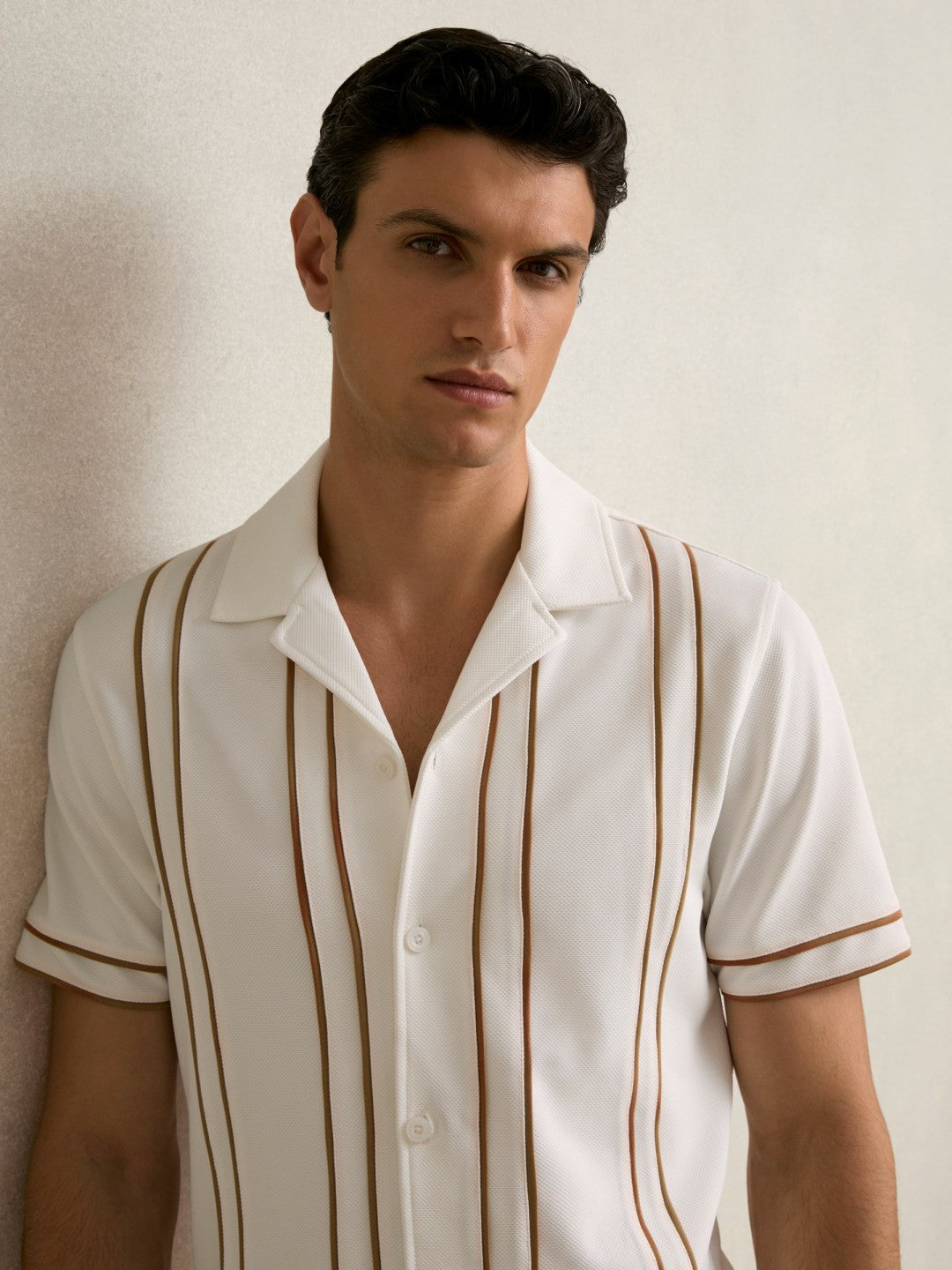 Reiss Piped-Stripe Cuban-Collar Shirt in White/Camel