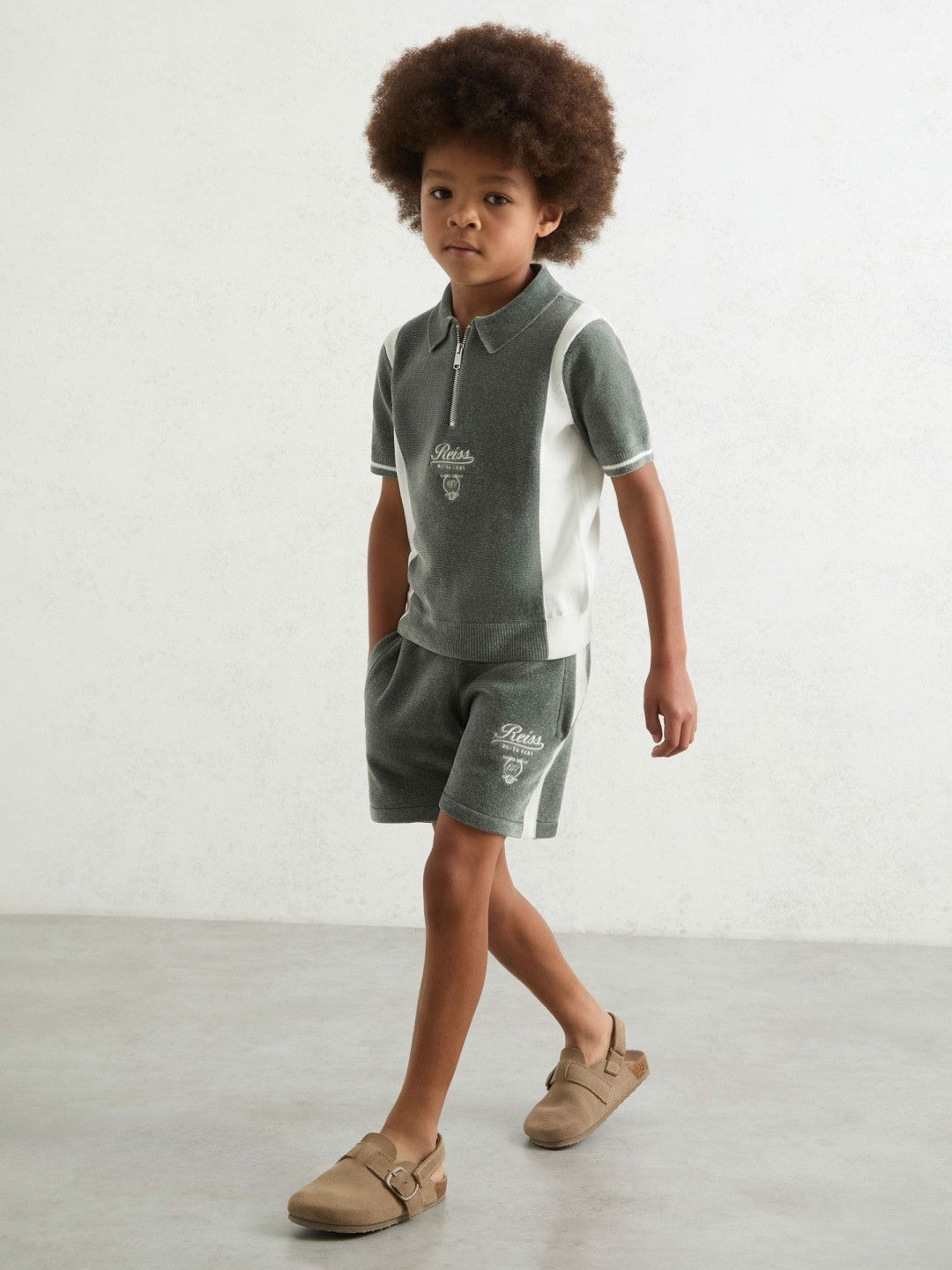 Reiss 13-14 yrs Chenille Tipped Motor Cars Polo Shirt in Dark Sage Green/White
