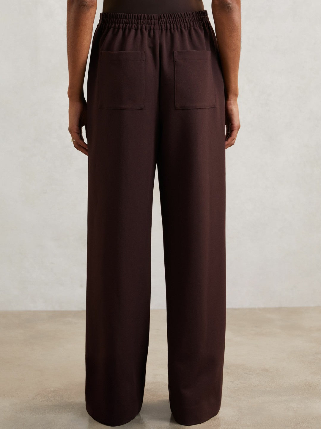 Reiss Petite Wide Leg Elasticated Waist Trousers in Burgundy