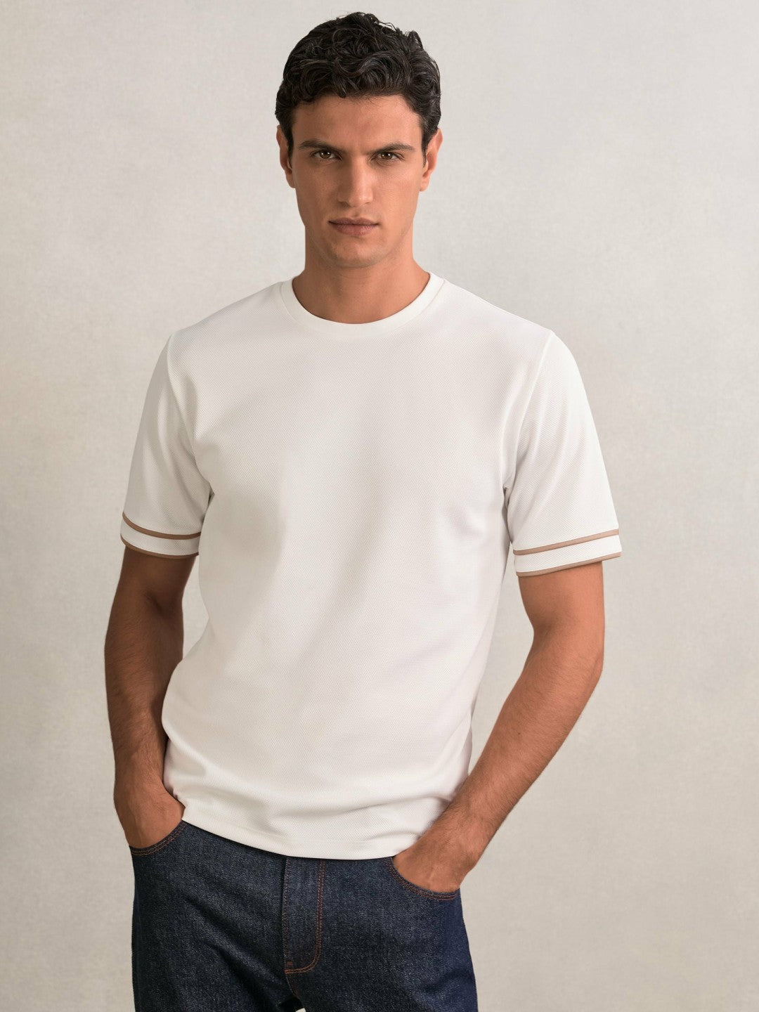Reiss Textured Crew-Neck Tipped T-Shirt in White