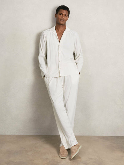 Reiss Plissé Cuban-Collar Long-Sleeve Shirt in Off White