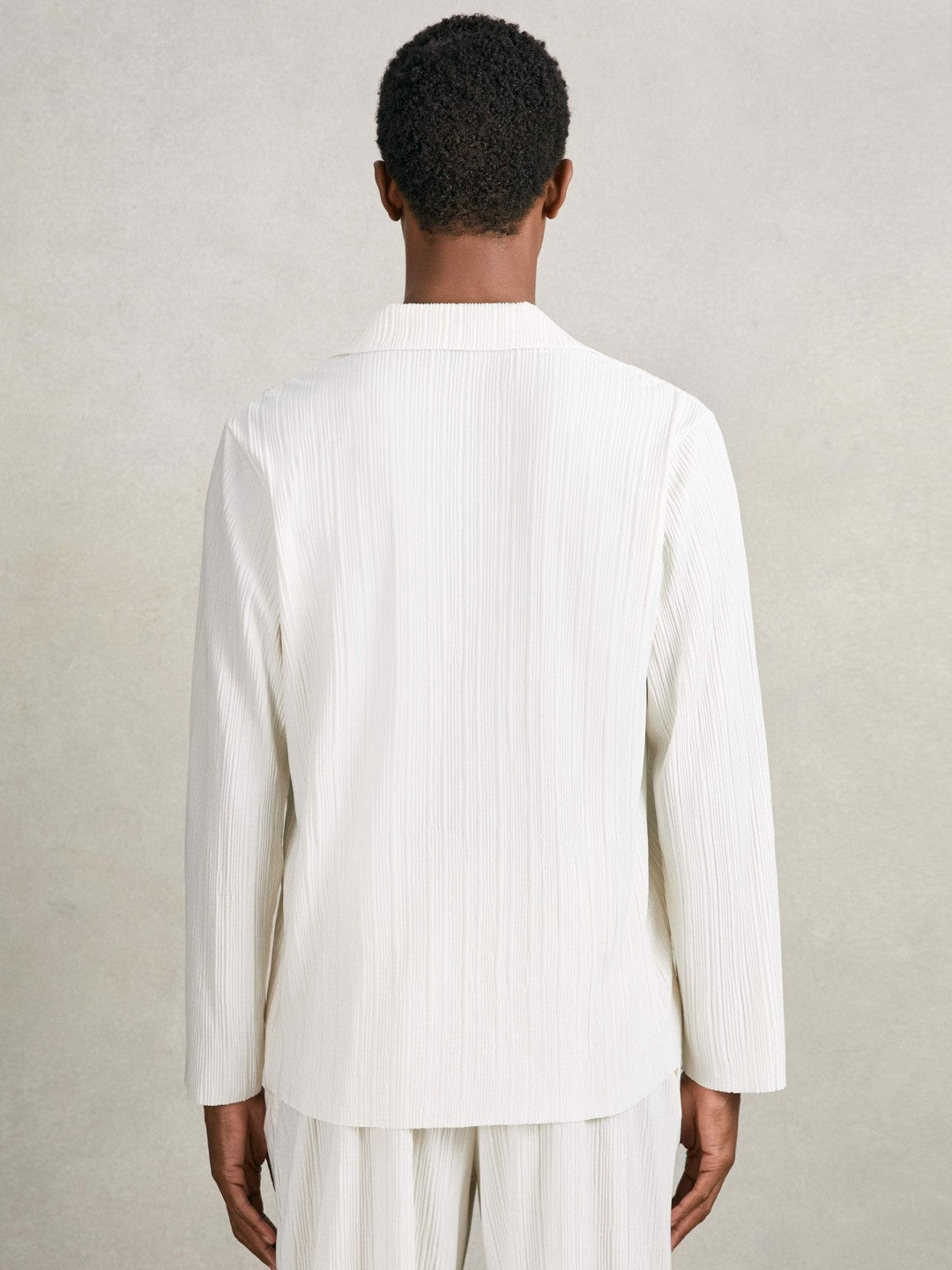 Reiss Plissé Cuban-Collar Long-Sleeve Shirt in Off White