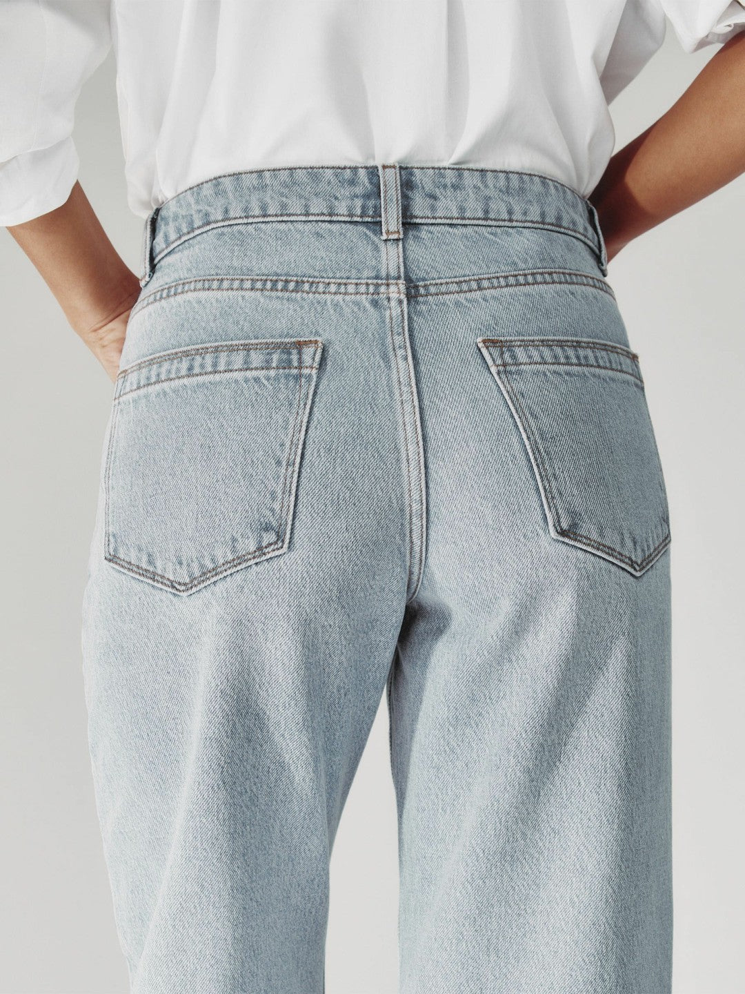 Reiss Petite Mid-Rise Straight-Leg Jeans in Pale Blue