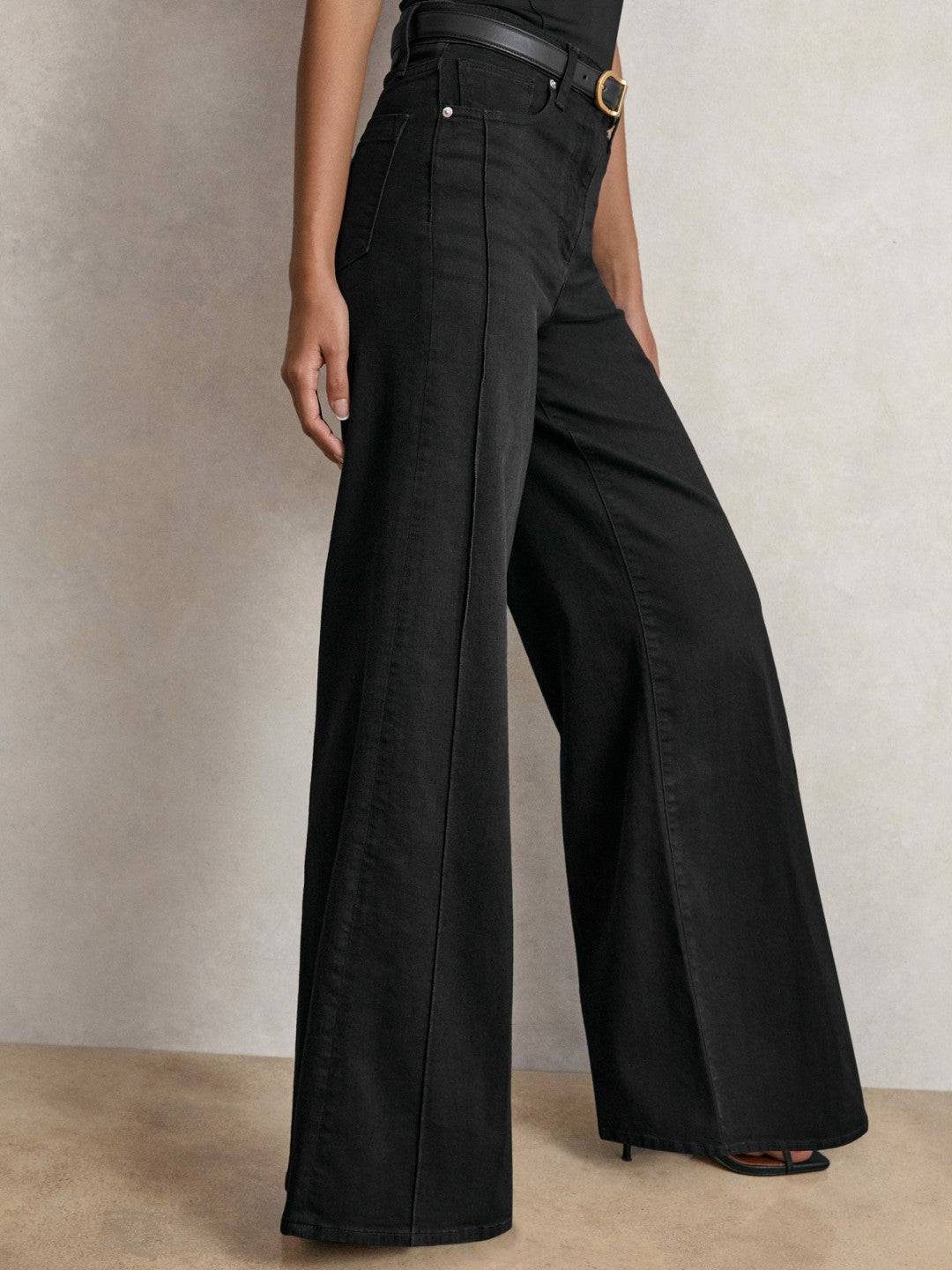 Reiss Petite Stretch-Cotton Wide-Leg Jeans in Black