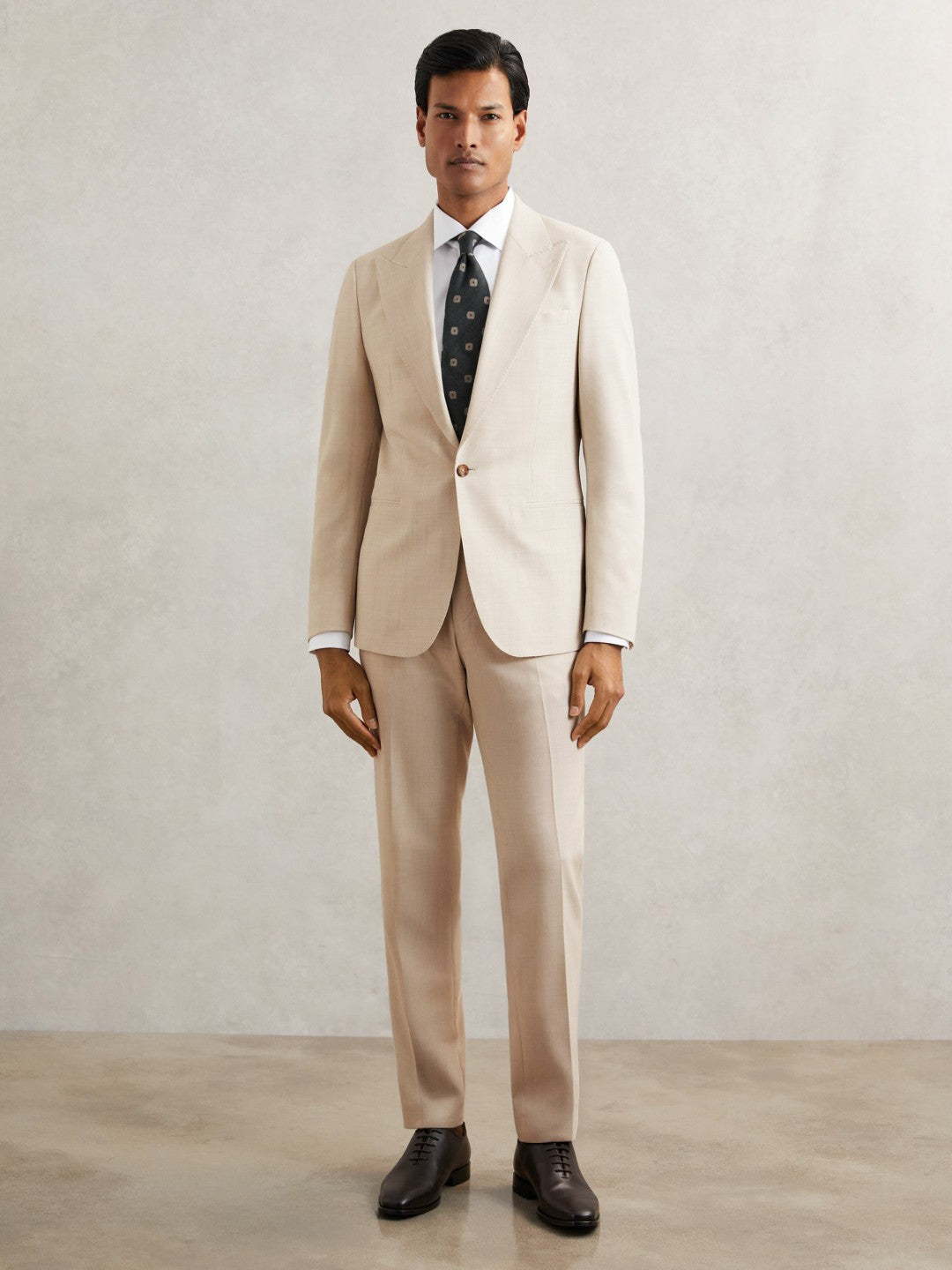 Reiss Suit Jacket in Stone